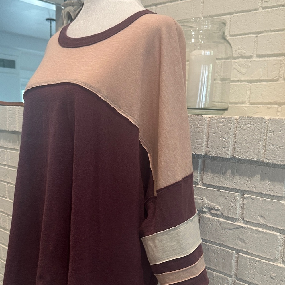Women's Colorblock Long Sleeve Top in Burgundy and Blush - Picture 6 of 10